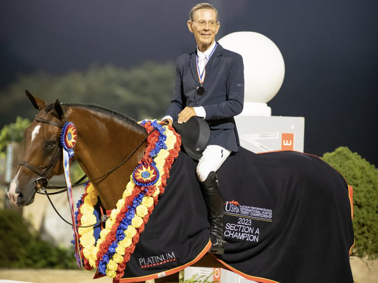 Hunter Carridam PJ (Paradigm) v. Carrico - National Horse of the Year 2023